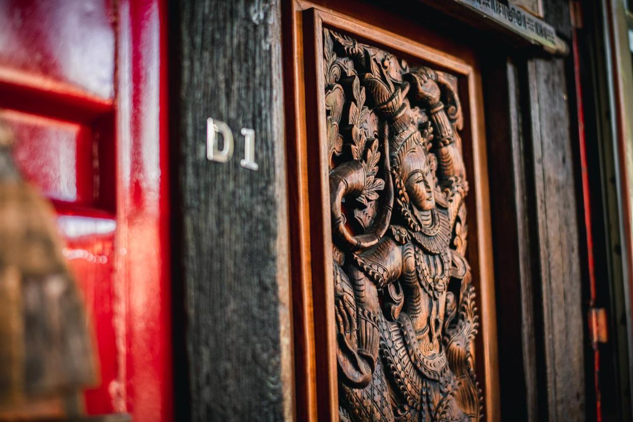 Suankaew​ Art​ Hostel​ Чонбури Екстериор снимка